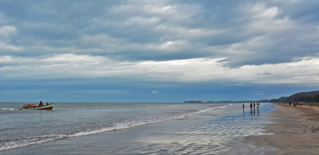 Murud Beach Dapoli
